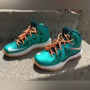 Nike Lebron 10 Grade School size 6 green and orange.
